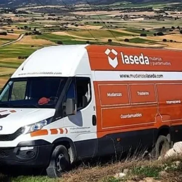 Empresa-Mudanzas-La-Seda-min